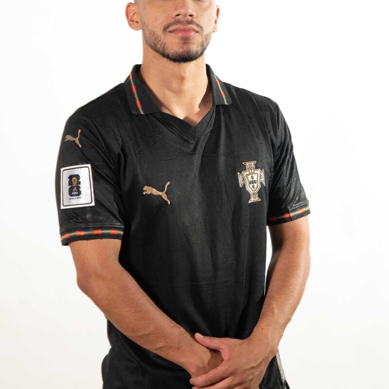 PORTUGAL 2026 BLACK & GOLD