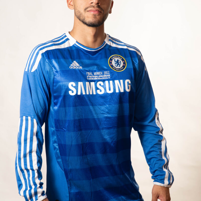 THE BLUES. RETRO CHELSEA 1.1